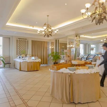 Amarante Golf Plaza 4* Сент-Максим