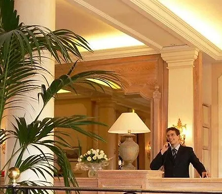 Amarante Golf Plaza 4* Сент-Максим